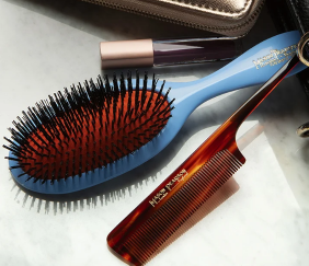 メイソンピアソンのヘアブラシ